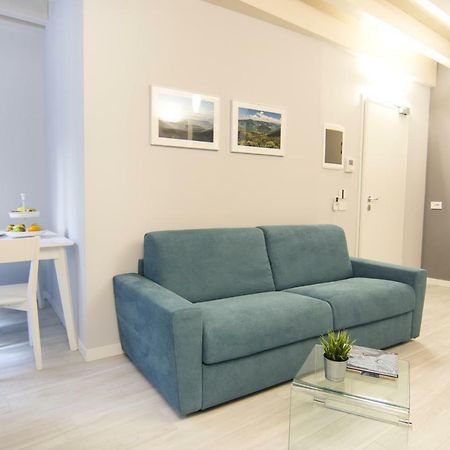 La Quadra Suites - Central Apartments In Iseo With Daily Housekeeping Zewnętrze zdjęcie